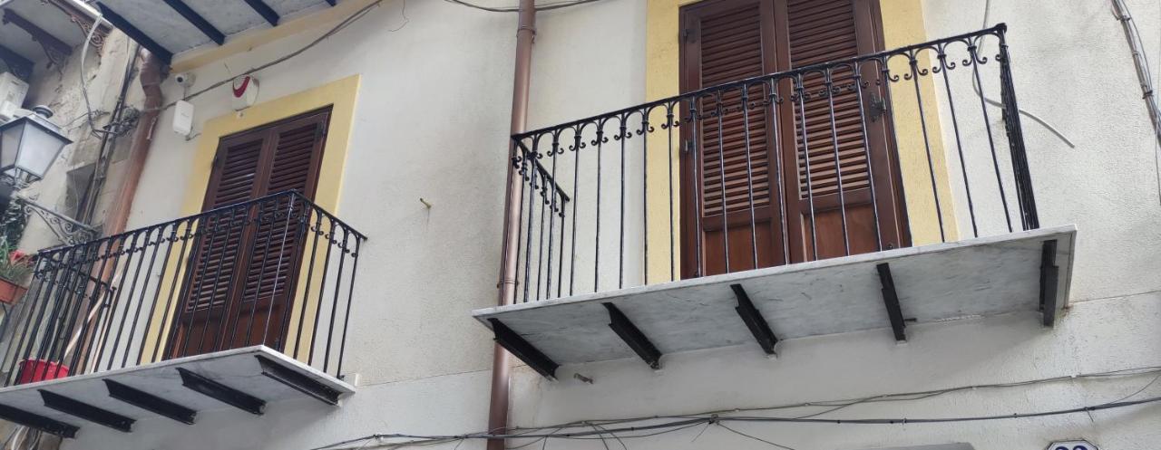 Ferienwohnung The Traveler'S House Palermo Exterior foto